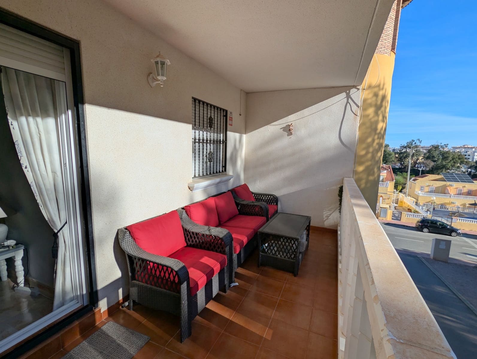 2 bedroom Apartment for sale in Villamartin with pool - € 129,999 (Ref: 9607576)