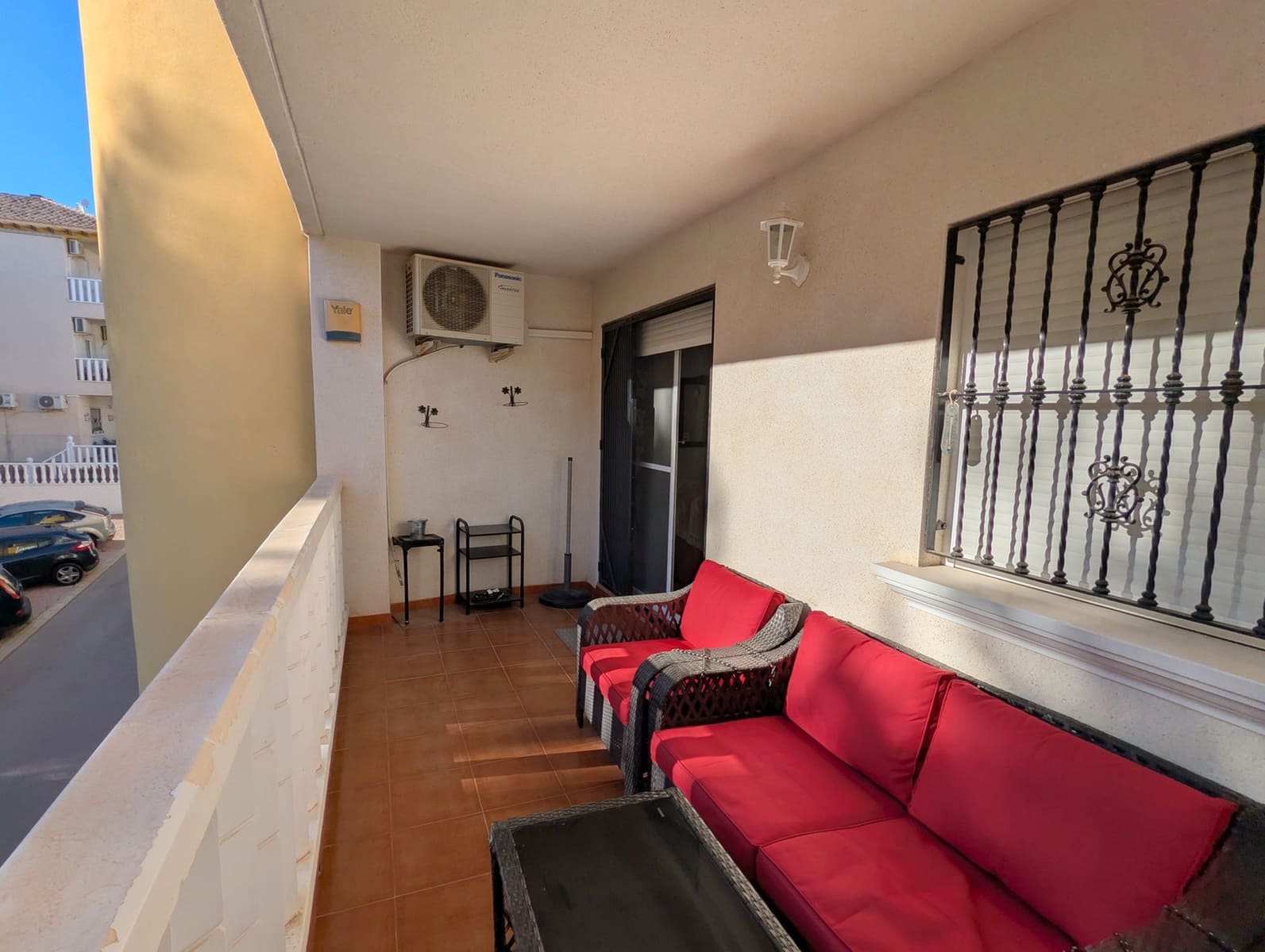 2 bedroom Apartment for sale in Villamartin with pool - € 129,999 (Ref: 9607576)