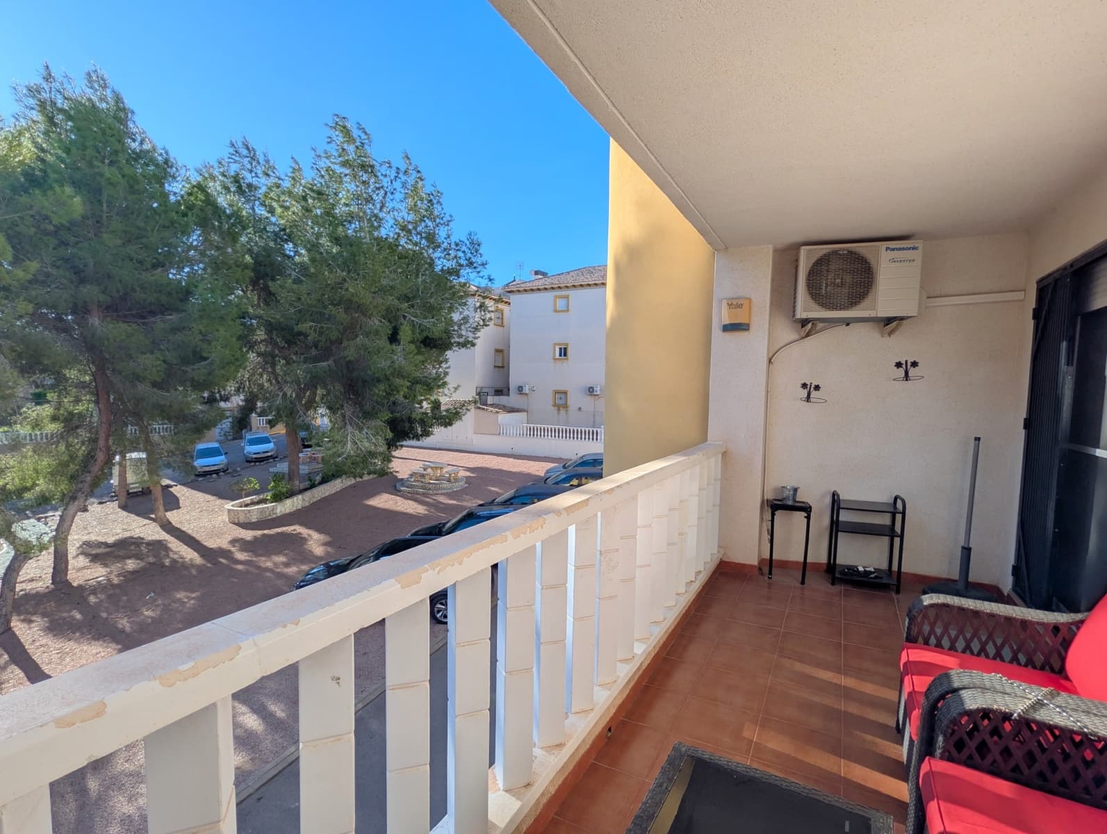 2 bedroom Apartment for sale in Villamartin with pool - € 129,999 (Ref: 9607576)