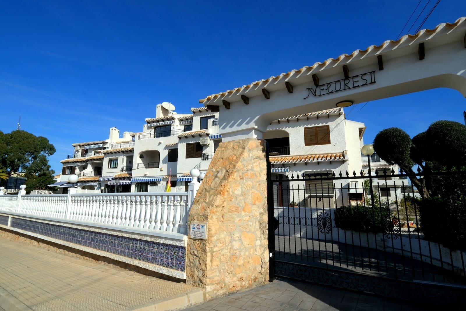 1 bedroom Apartment for sale in Playa Flamenca with pool - € 135,000 (Ref: 9611156)