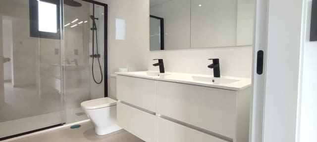 Chalet de 3 habitaciones en Los Belones, Cartagena en venta con piscina garaje - 355.000 € (Ref: 9615179)