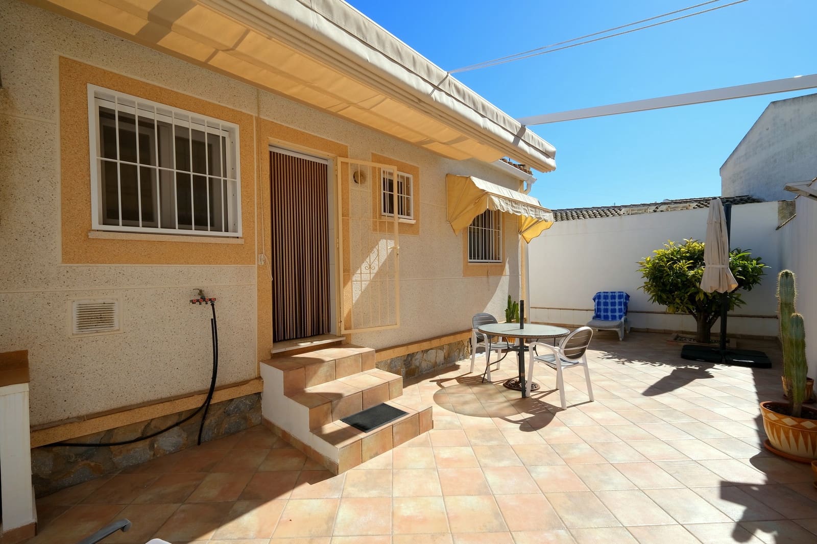 2 soverom Hus til salgs i La Florida med svømmebasseng - € 175 000 (Ref: 9634022)