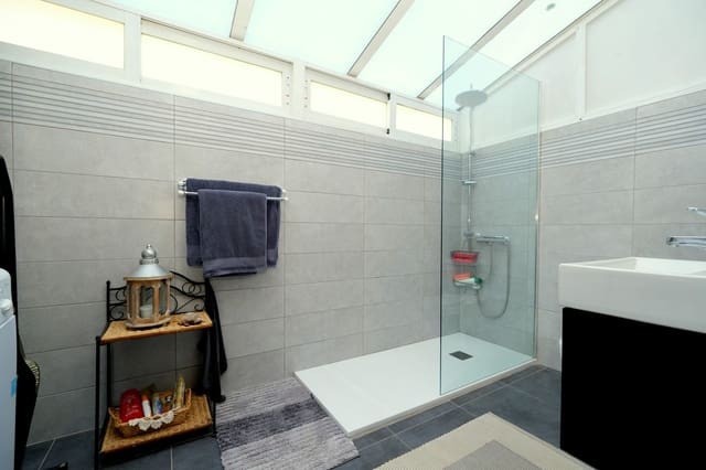 2 bedroom Townhouse for sale in San Miguel de Salinas with pool - € 159,995 (Ref: 9637208)