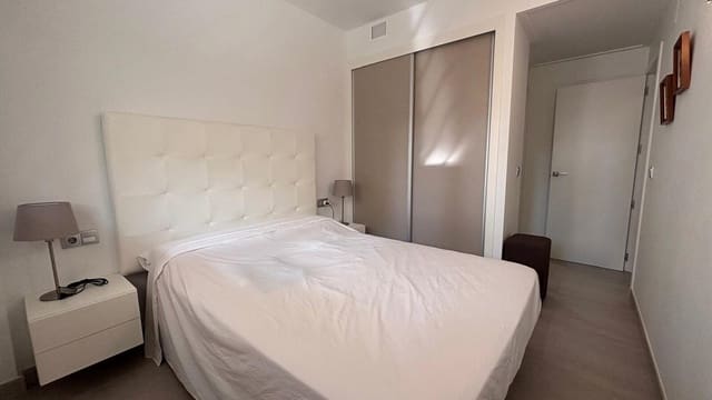 Apartamento de 2 habitaciones en La Veleta, Torrevieja en venta con piscina - 253.000 € (Ref: 9647837)