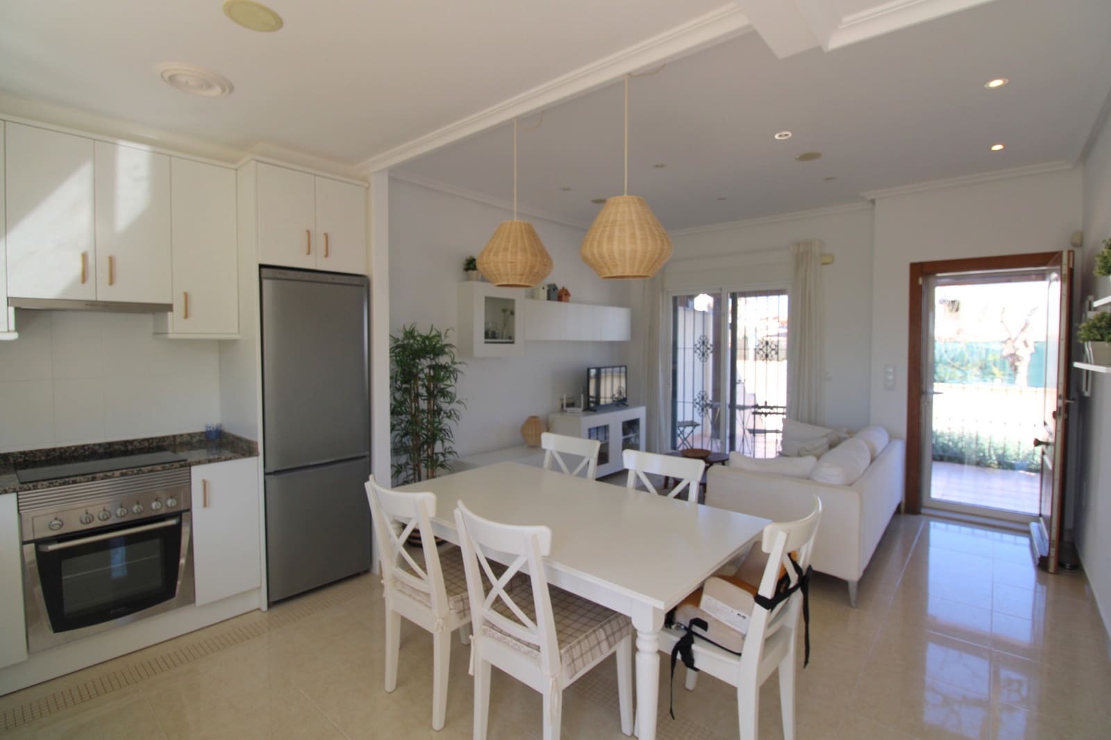 Casa de 3 habitaciones en El Carmoli en venta - 235.000 € (Ref: 9647838)