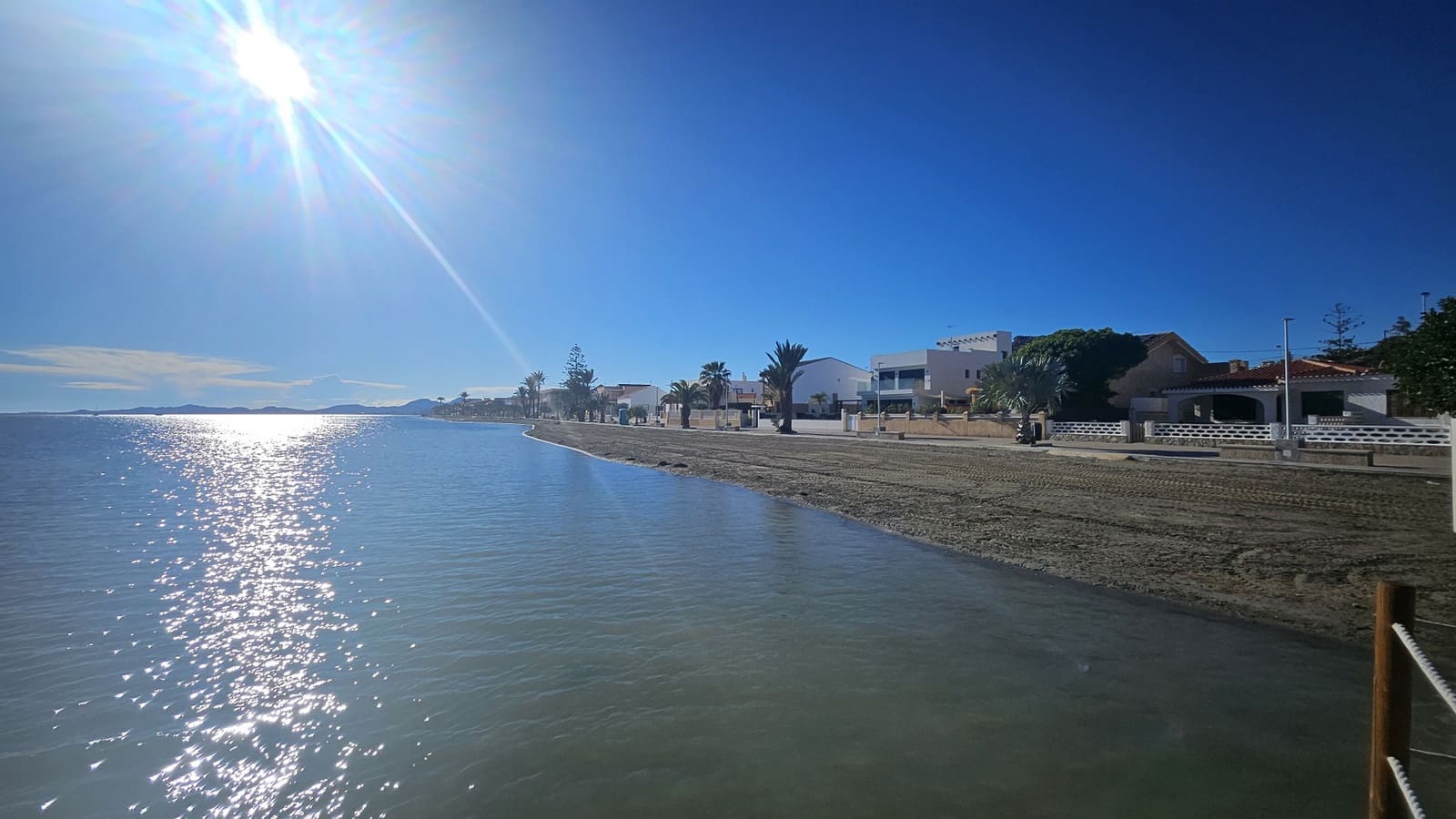 Casa de 3 habitaciones en El Carmoli en venta - 235.000 € (Ref: 9647838)