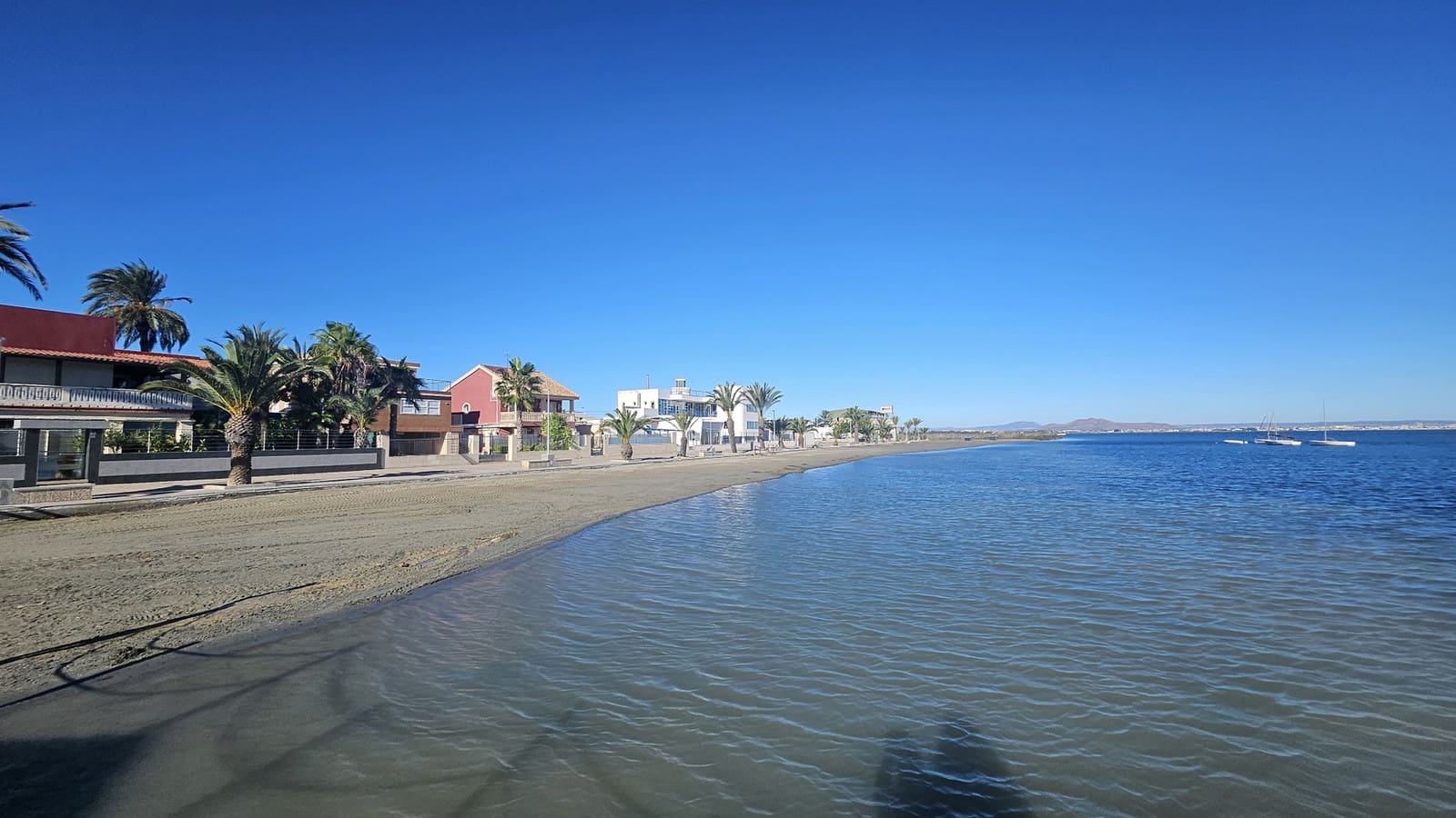 Casa de 3 habitaciones en El Carmoli en venta - 235.000 € (Ref: 9647838)