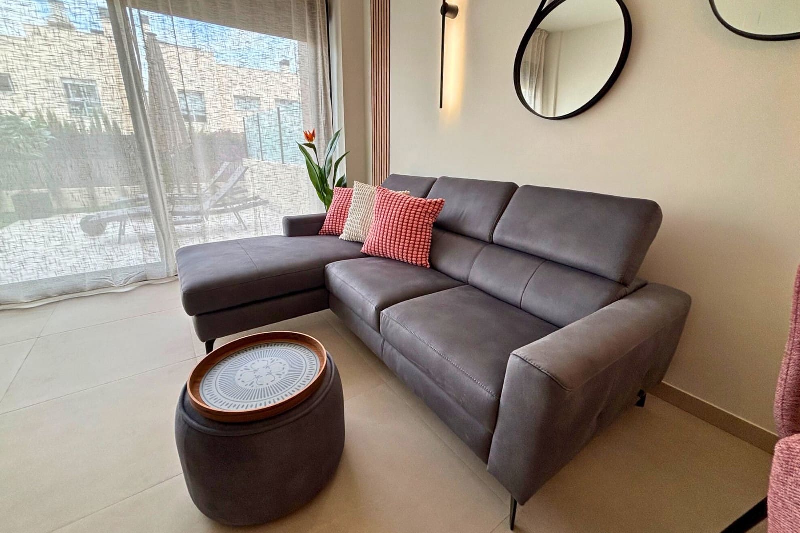 2 slaapkamer Appartement te koop in Torrevieja met zwembad - € 349.000 (Ref: 9651263)