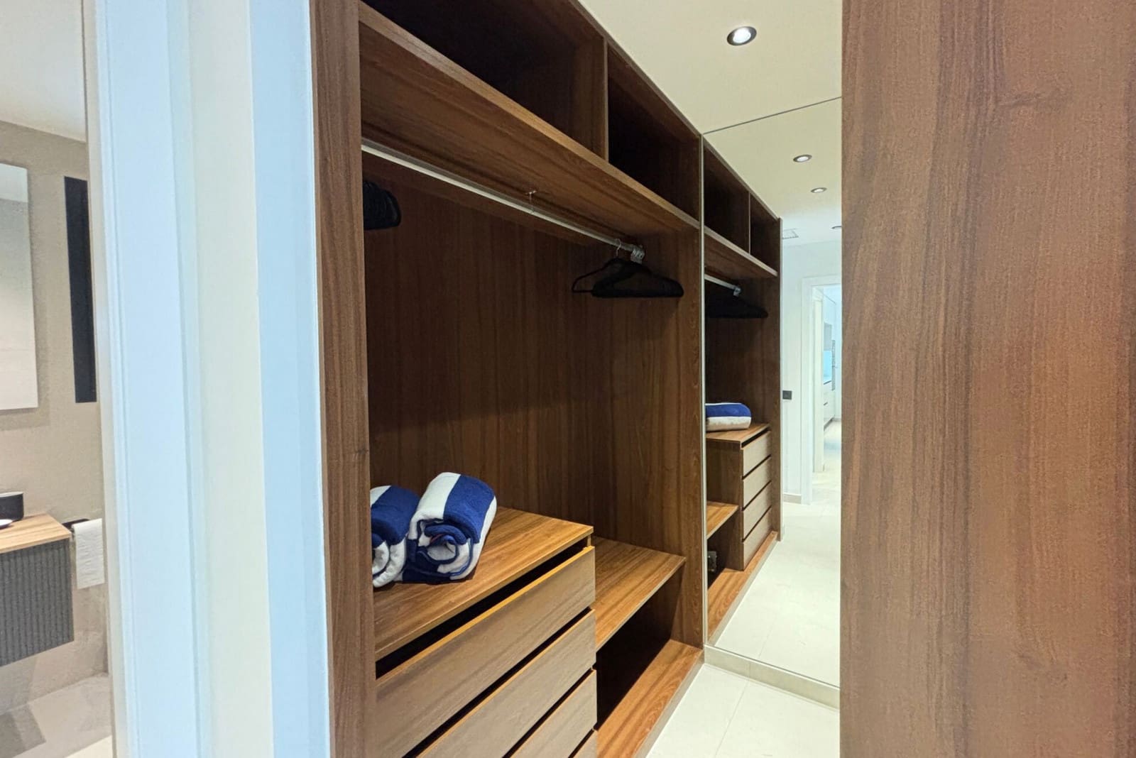 2 slaapkamer Appartement te koop in Torrevieja met zwembad - € 349.000 (Ref: 9651263)