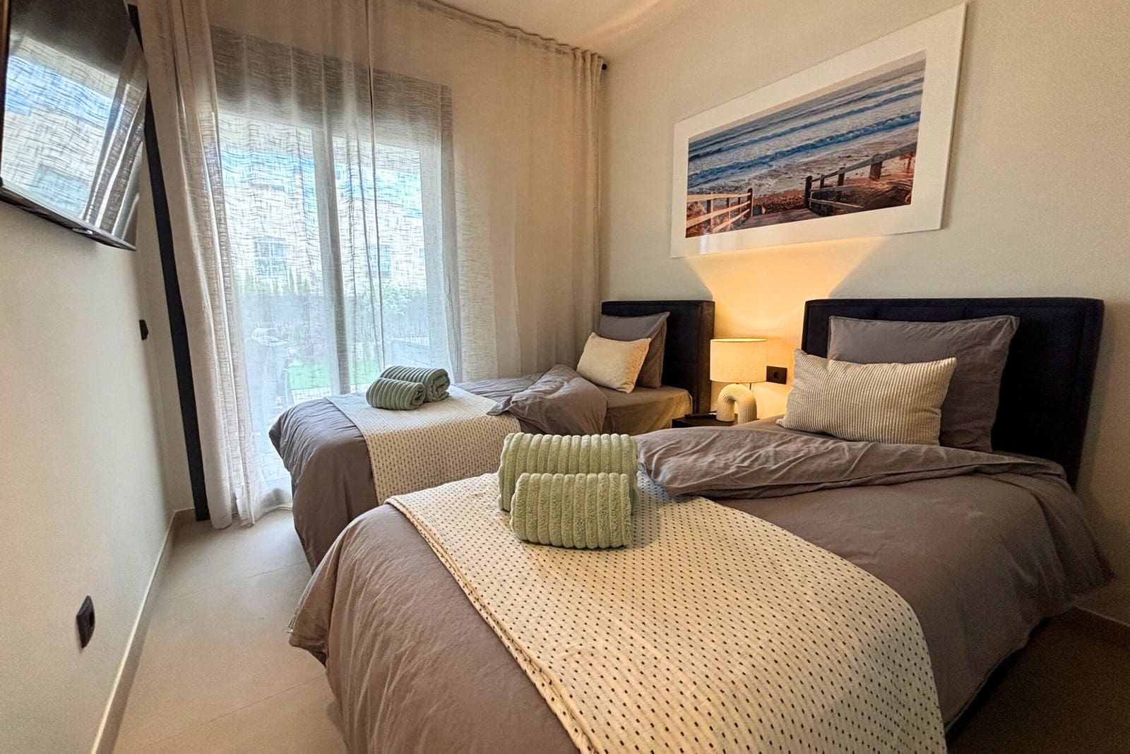 2 slaapkamer Appartement te koop in Torrevieja met zwembad - € 349.000 (Ref: 9651263)