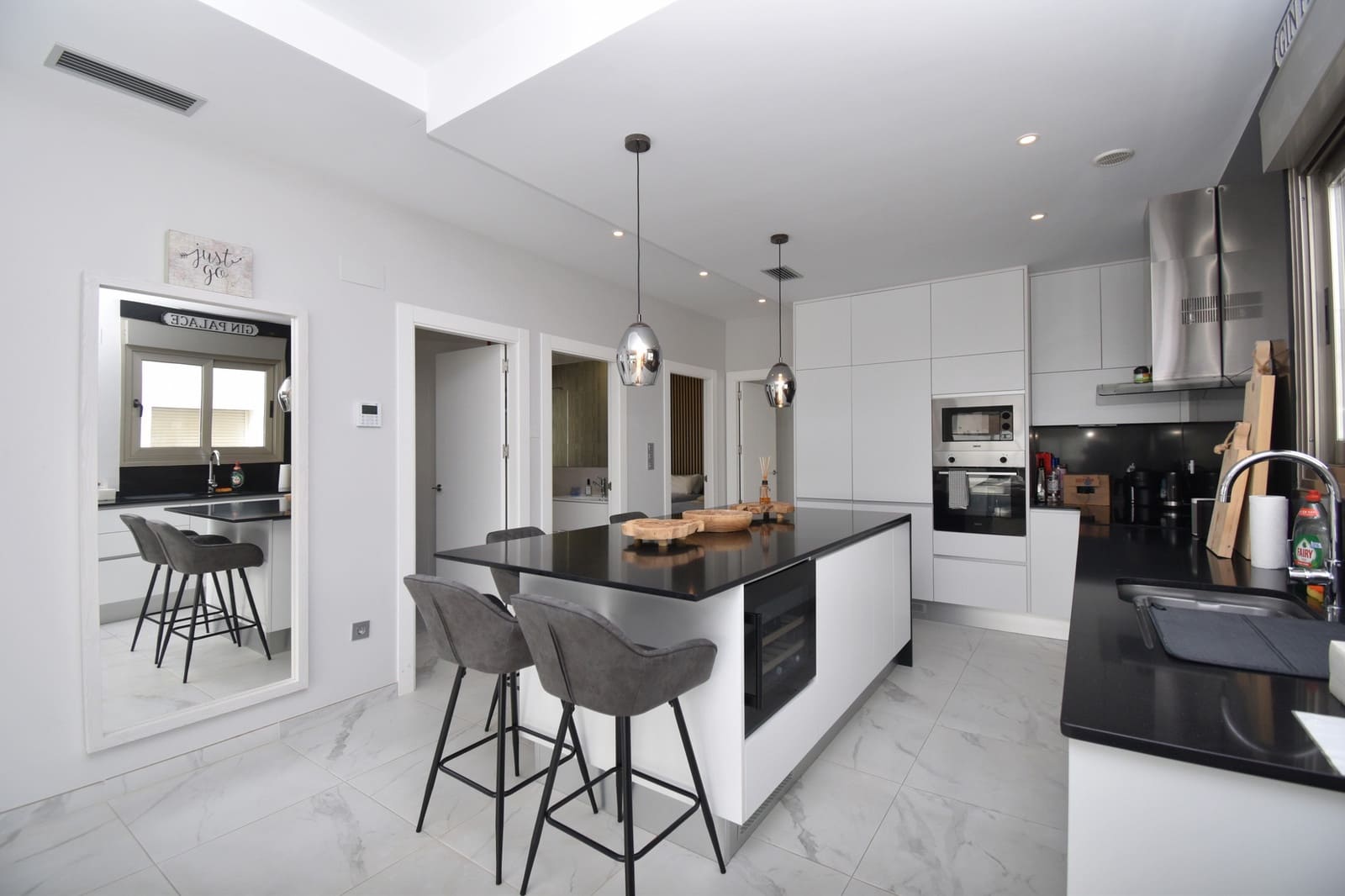 3 sypialnia Willa na sprzedaż w Villamartin z basenem - 395 000 € (Ref: 9651264)