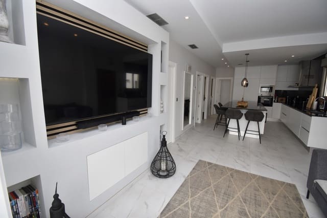 3 sypialnia Willa na sprzedaż w Villamartin, Orihuela z basenem - 395 000 € (Ref: 9651264)