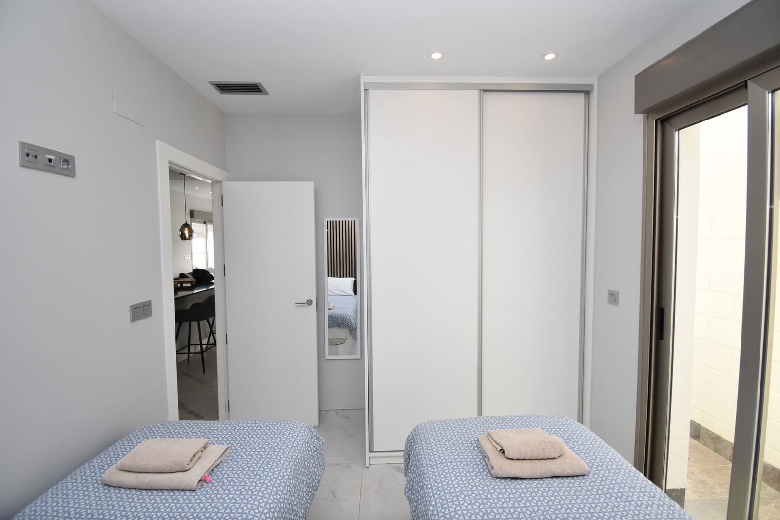 3 sypialnia Willa na sprzedaż w Villamartin z basenem - 395 000 € (Ref: 9651264)