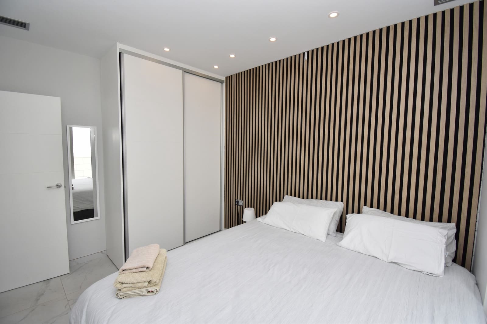 3 sypialnia Willa na sprzedaż w Villamartin z basenem - 395 000 € (Ref: 9651264)