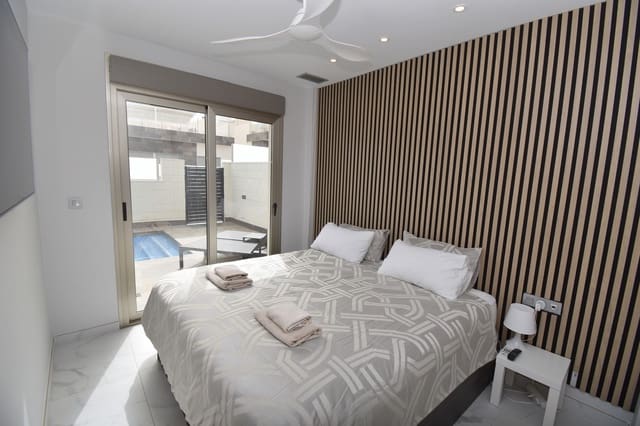 3 sypialnia Willa na sprzedaż w Villamartin, Orihuela z basenem - 395 000 € (Ref: 9651264)