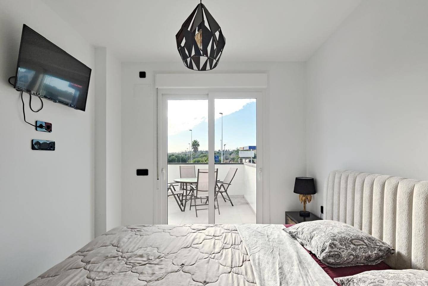 3 bedroom Apartment for sale in Villamartin with pool garage - € 349,000 (Ref: 9651265)