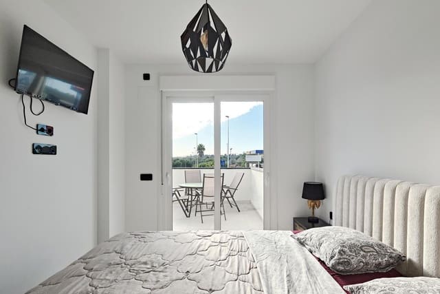 3 bedroom Apartment for sale in Villamartin, Orihuela with pool garage - € 349,000 (Ref: 9651265)