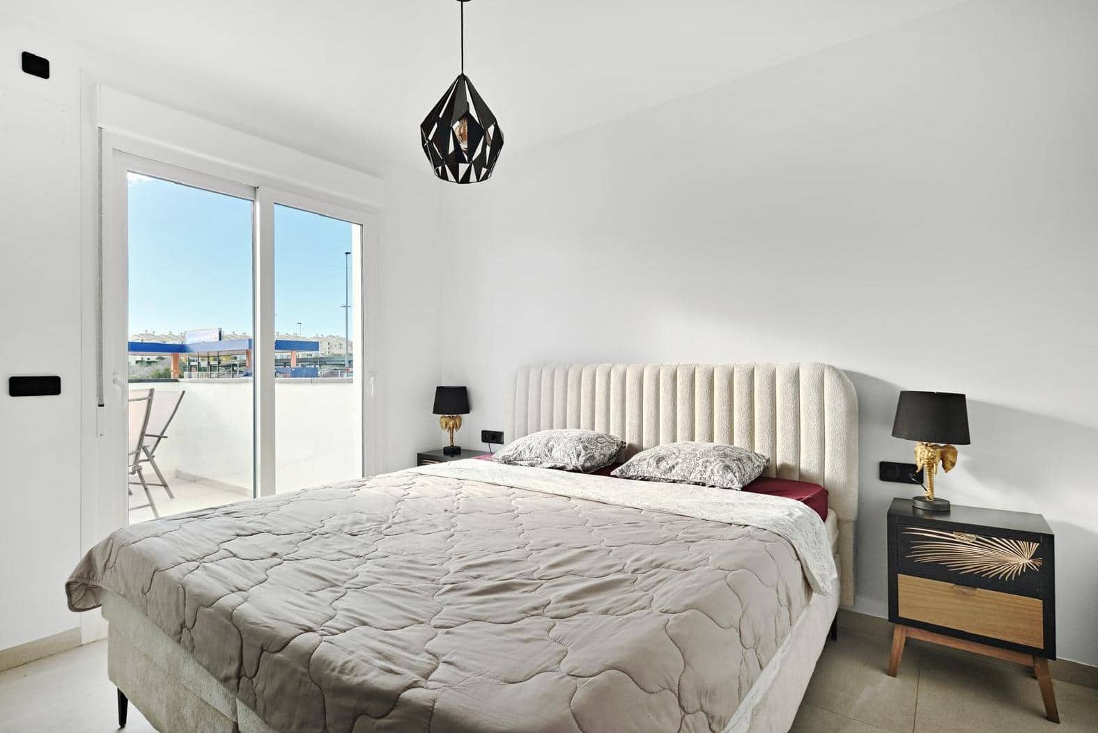 3 bedroom Apartment for sale in Villamartin with pool garage - € 349,000 (Ref: 9651265)