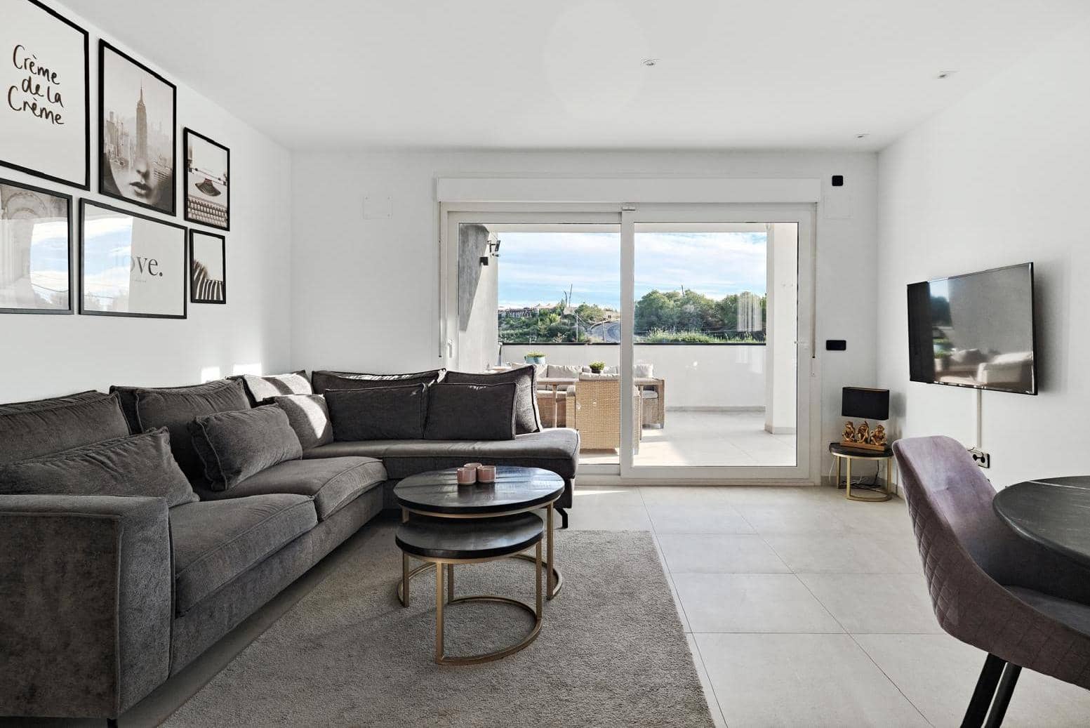 3 bedroom Apartment for sale in Villamartin with pool garage - € 349,000 (Ref: 9651265)