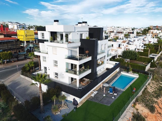 3 bedroom Apartment for sale in Villamartin, Orihuela with pool garage - € 349,000 (Ref: 9651265)