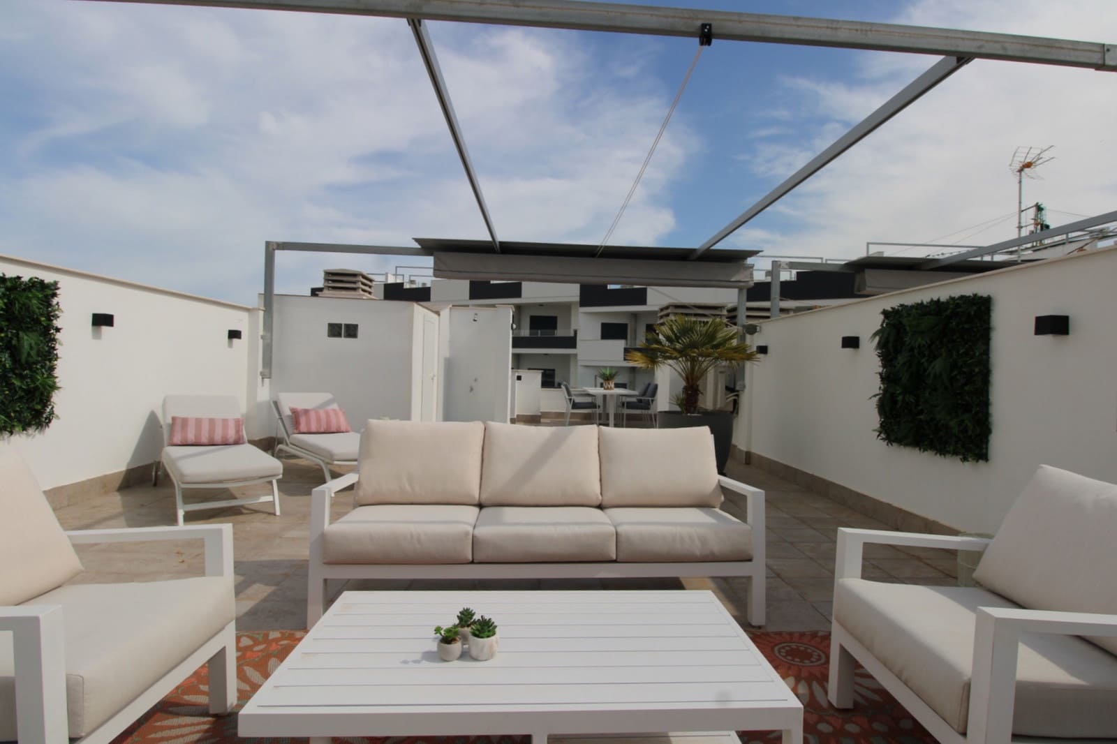 2 slaapkamer Penthouse te koop in Los Altos met zwembad - € 295.000 (Ref: 9663604)