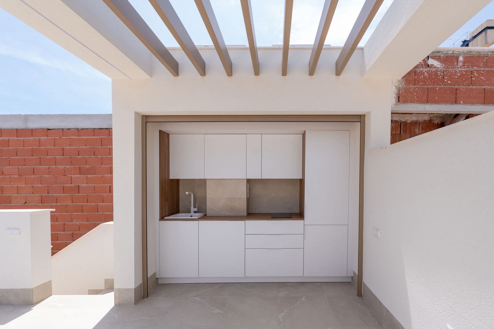 3 sypialnia Willa na sprzedaż w Los Alcazares z basenem garażem - 439 000 € (Ref: 9670135)