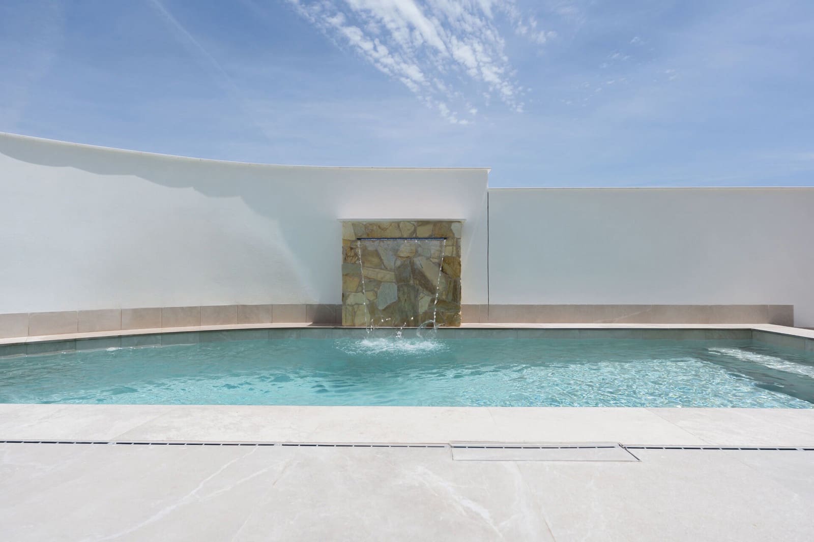 3 sypialnia Willa na sprzedaż w Los Alcazares z basenem garażem - 439 000 € (Ref: 9670135)