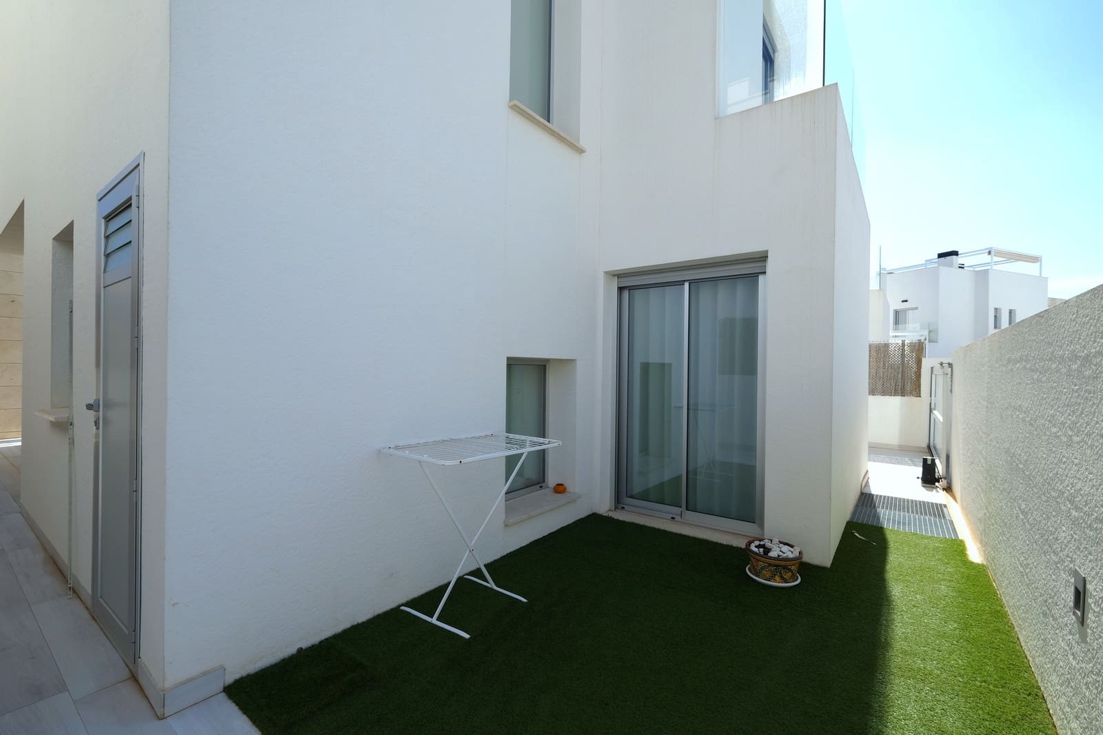 3 sypialnia Willa na sprzedaż w Cabo Roig z basenem - 645 000 € (Ref: 9673916)