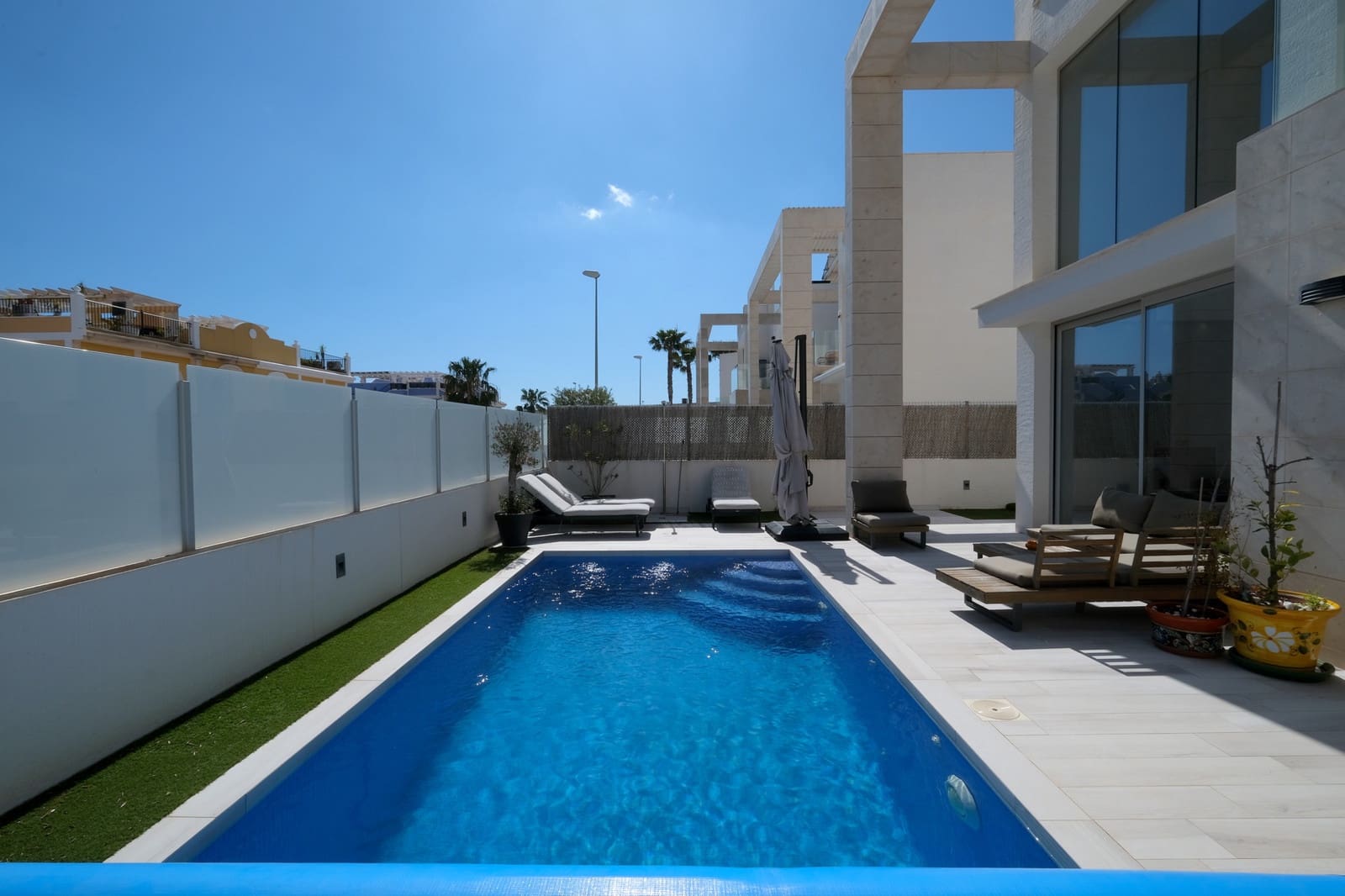 3 sypialnia Willa na sprzedaż w Cabo Roig z basenem - 645 000 € (Ref: 9673916)