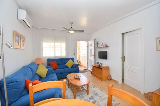 Ático de 2 habitaciones en Playa Flamenca, Orihuela en venta con piscina - 159.995 € (Ref: 9679574)