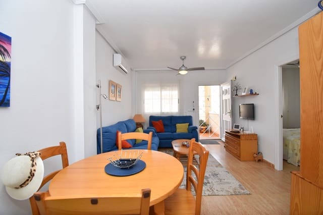 Ático de 2 habitaciones en Playa Flamenca, Orihuela en venta con piscina - 159.995 € (Ref: 9679574)