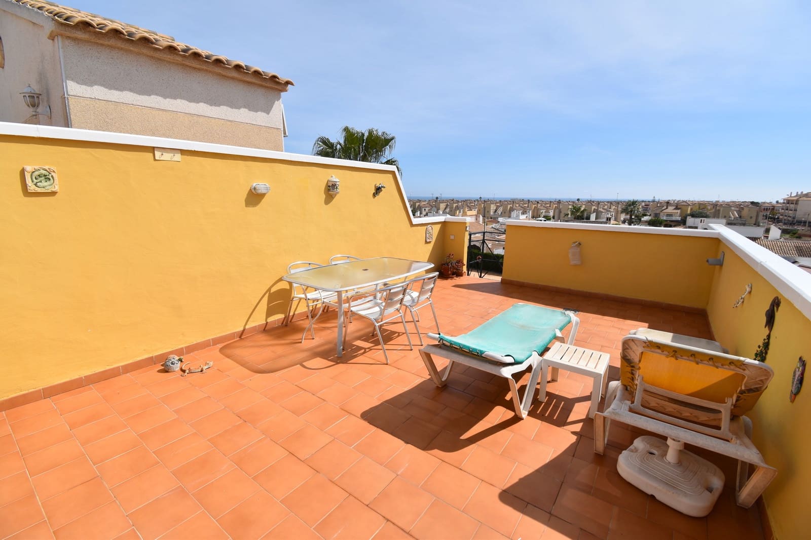 Ático de 2 habitaciones en Playa Flamenca en venta con piscina - 159.995 € (Ref: 9679574)