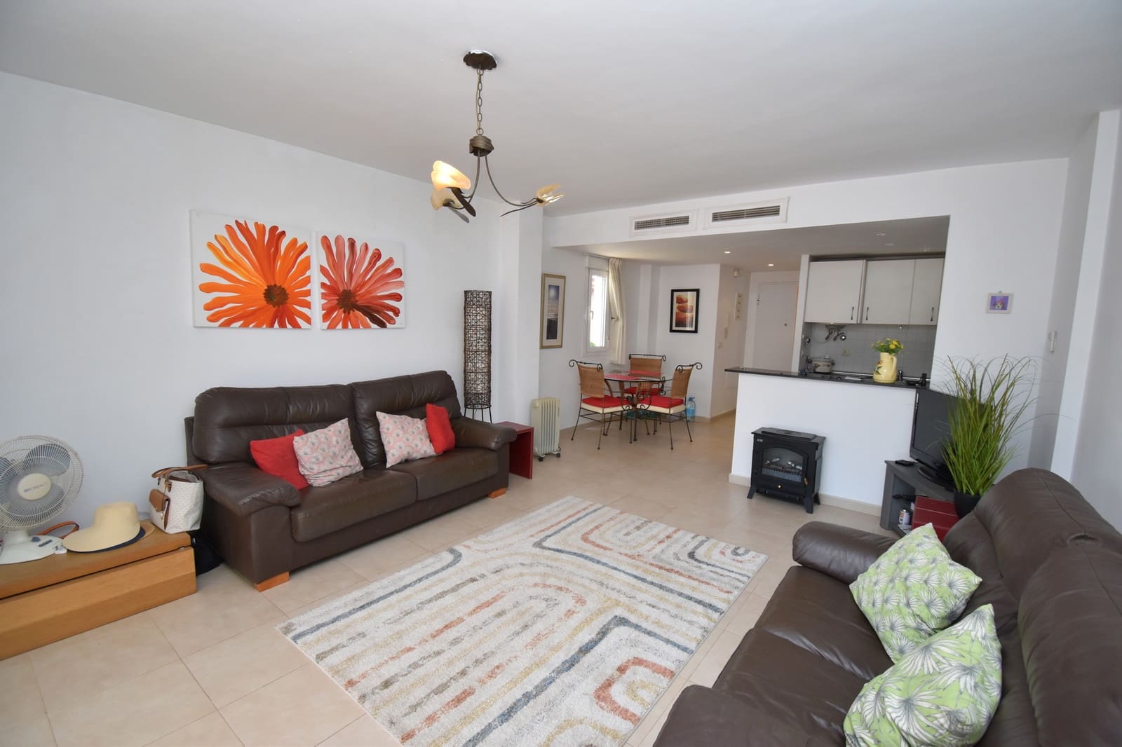 2 Zimmer Apartment zu verkaufen in Cabo Roig mit Pool - 230.000 € (Ref: 9679575)