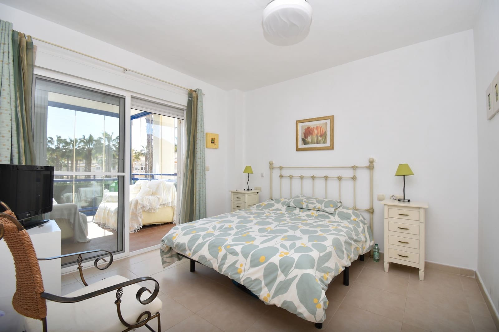 2 Zimmer Apartment zu verkaufen in Cabo Roig mit Pool - 230.000 € (Ref: 9679575)