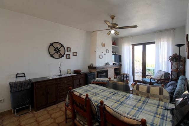 Ático de 2 habitaciones en Playa Flamenca, Orihuela en venta con piscina - 179.999 € (Ref: 9683395)
