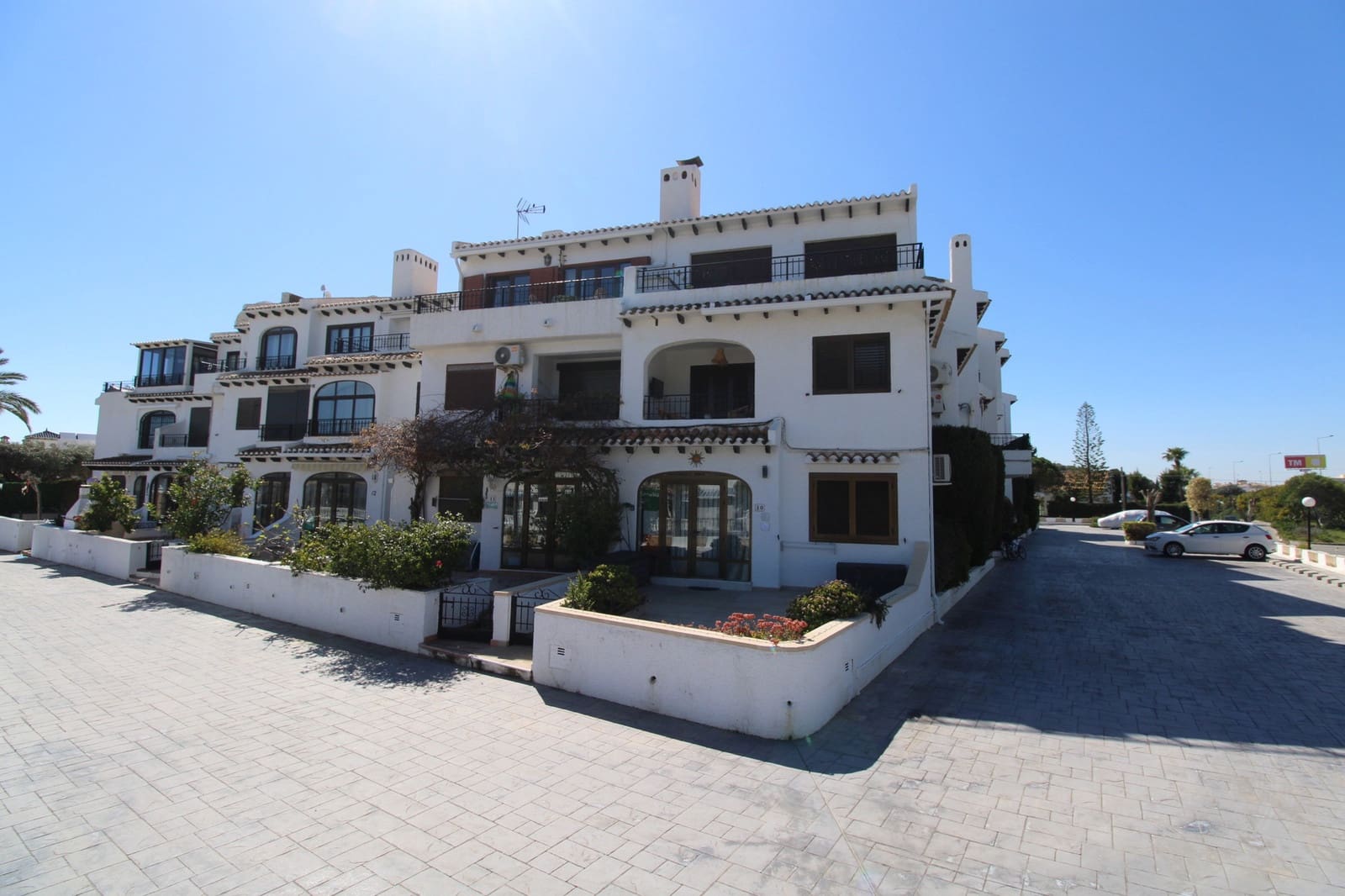 2 soverom Penthouse til salgs i Playa Flamenca med svømmebasseng - € 179 999 (Ref: 9683395)