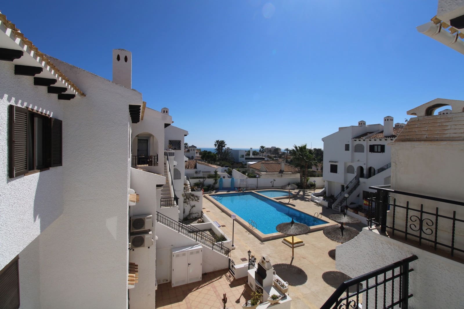2 soverom Penthouse til salgs i Playa Flamenca med svømmebasseng - € 179 999 (Ref: 9683395)