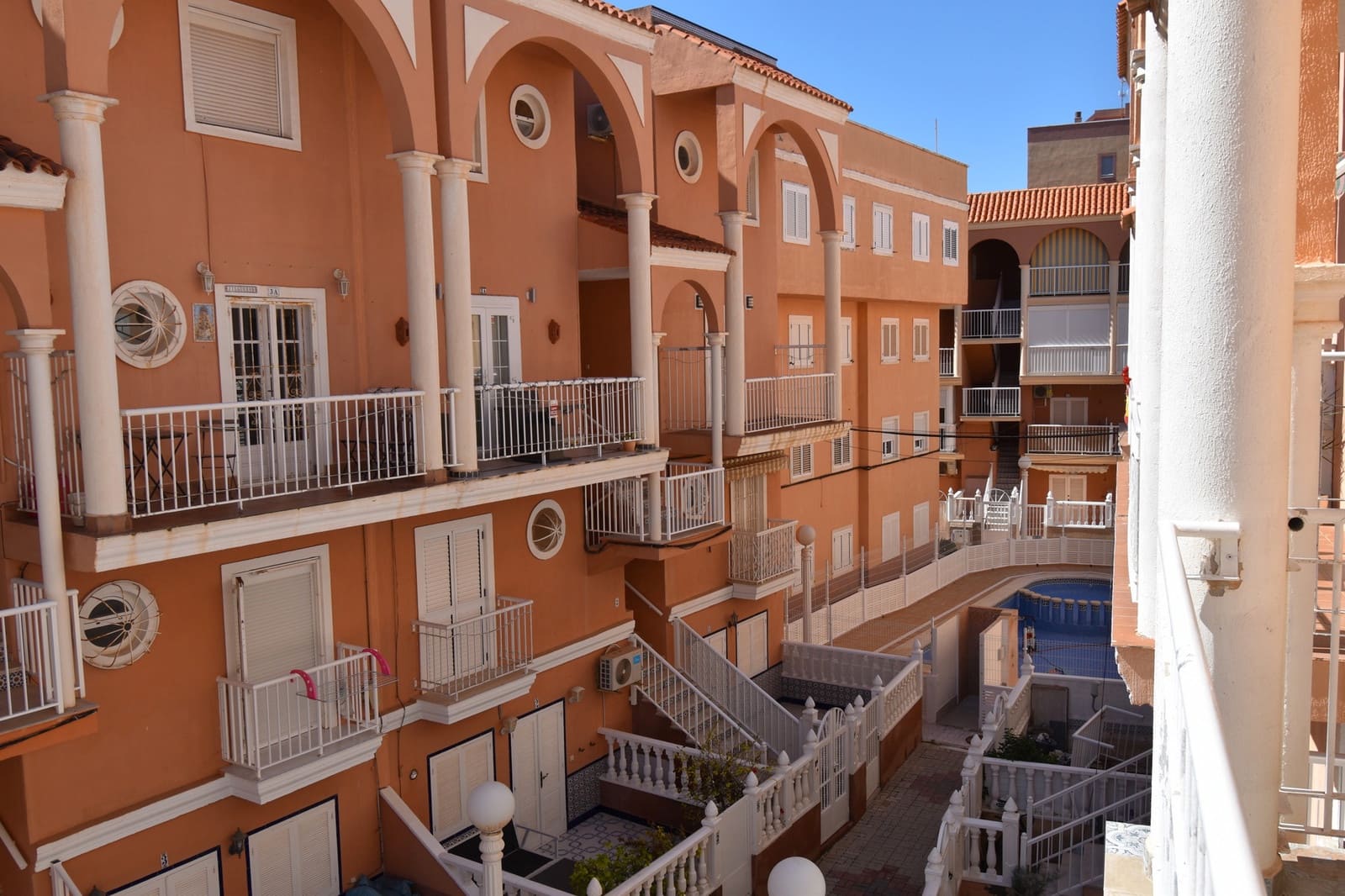 2 slaapkamer Penthouse te koop in La Mata met zwembad - € 189.999 (Ref: 9686188)