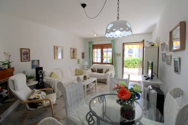 2 slaapkamer Appartement te koop in Villamartin, Orihuela met zwembad - € 199.000 (Ref: 9686189)