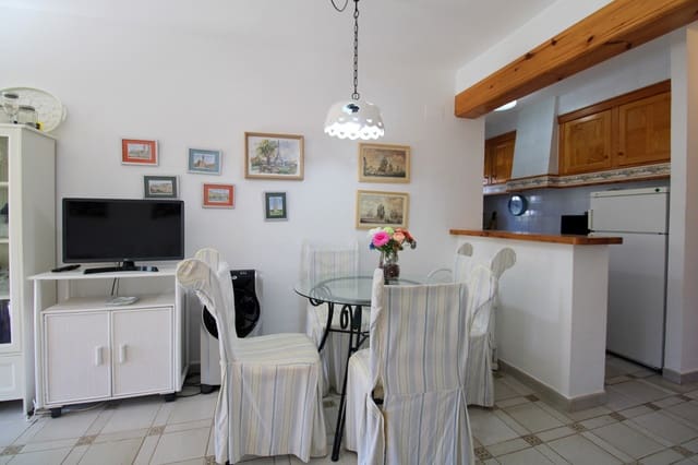 2 slaapkamer Appartement te koop in Villamartin, Orihuela met zwembad - € 199.000 (Ref: 9686189)