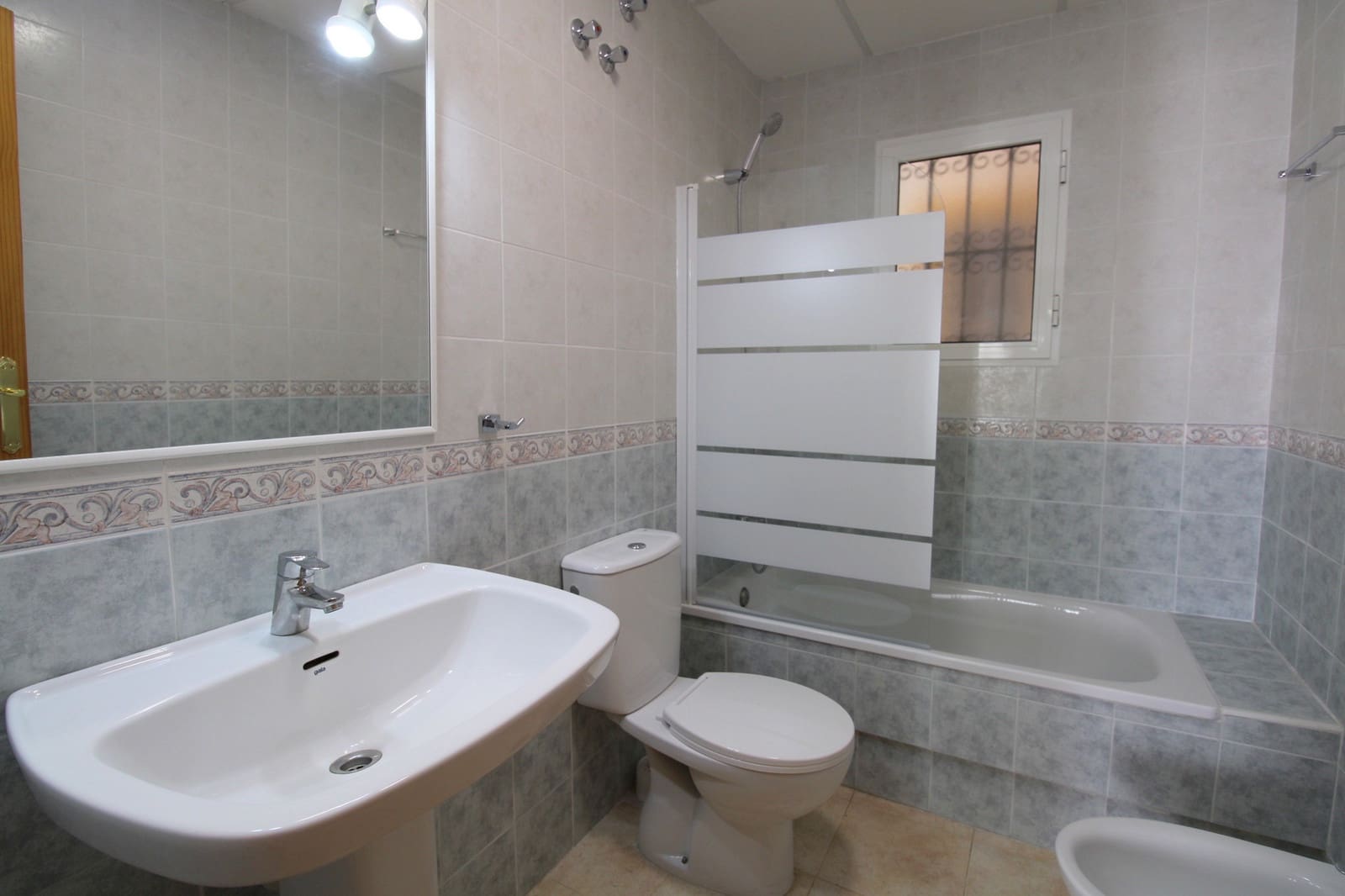 2 chambre Appartement à vendre à La Zenia avec piscine - 165 000 € (Ref: 9690286)