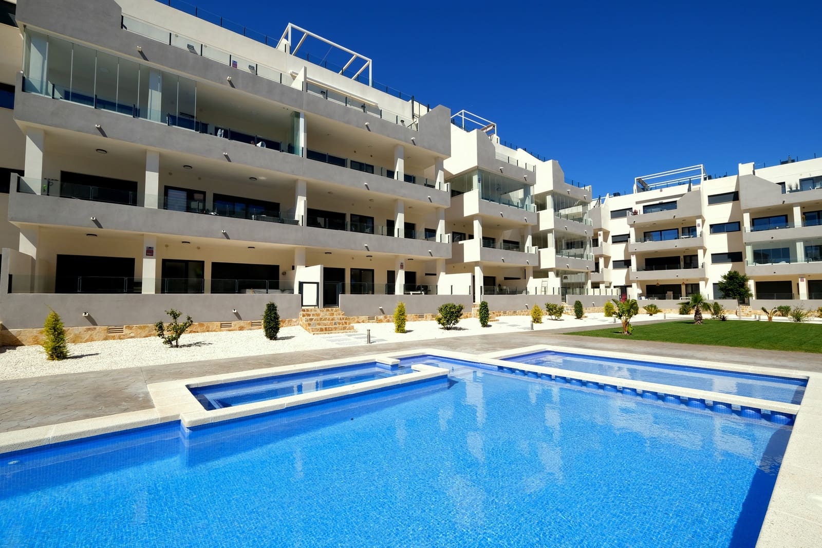 2 soveværelse Lejlighed til salg i Los Dolses med swimmingpool garage - € 295.000 (Ref: 9694873)