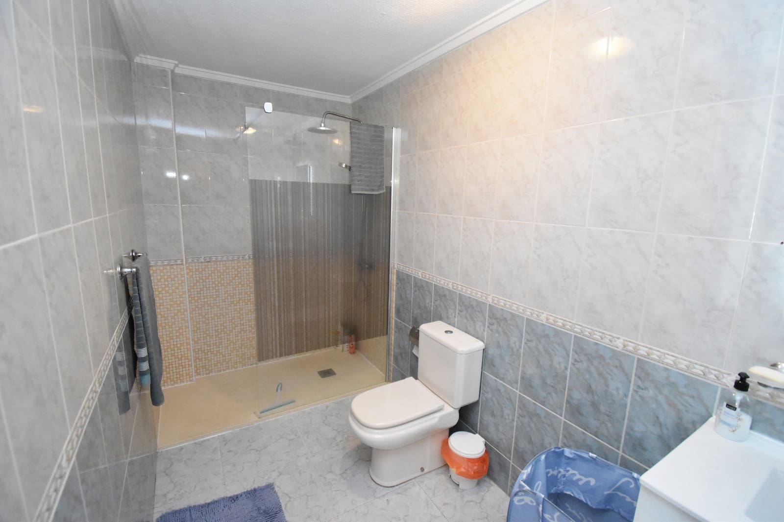 2 bedroom Apartment for sale in La Zenia with pool - € 159,950 (Ref: 9714595)