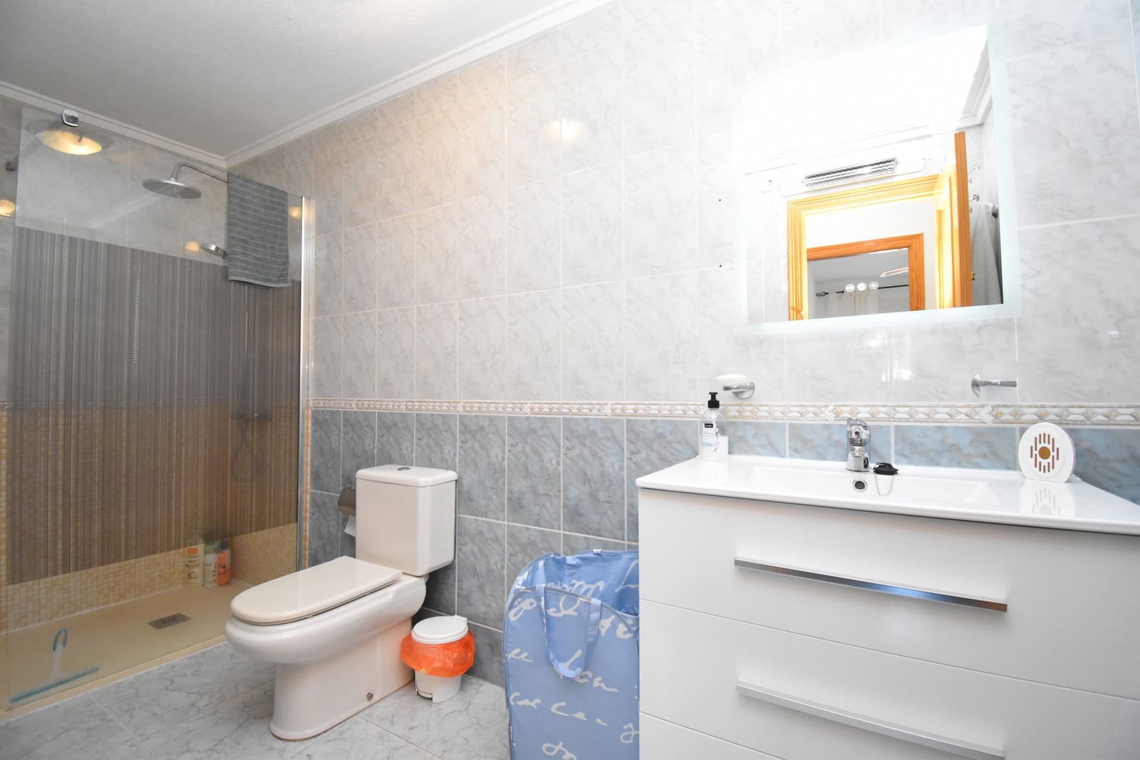 2 bedroom Apartment for sale in La Zenia with pool - € 159,950 (Ref: 9714595)