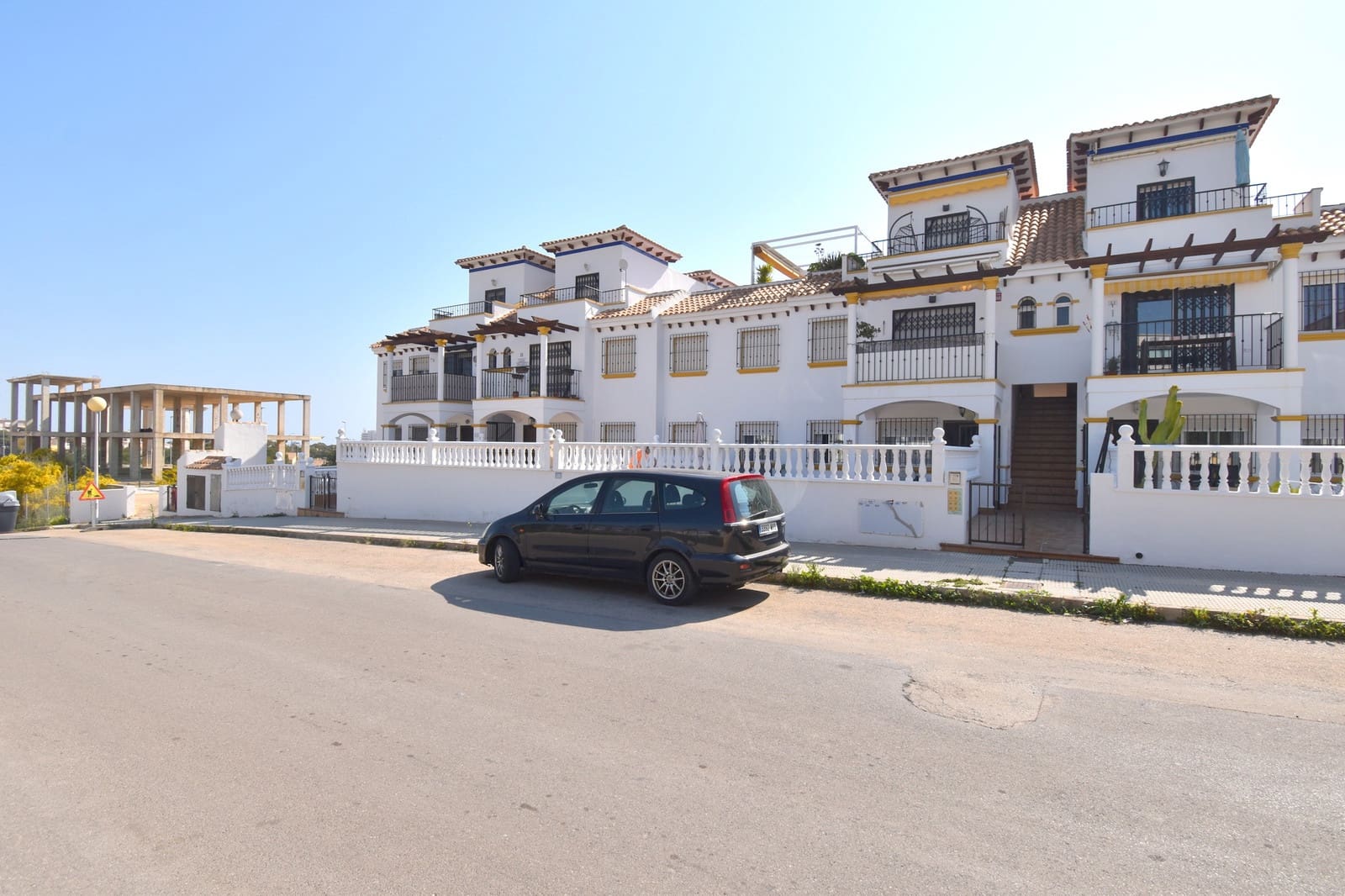 2 bedroom Apartment for sale in La Zenia with pool - € 159,950 (Ref: 9714595)