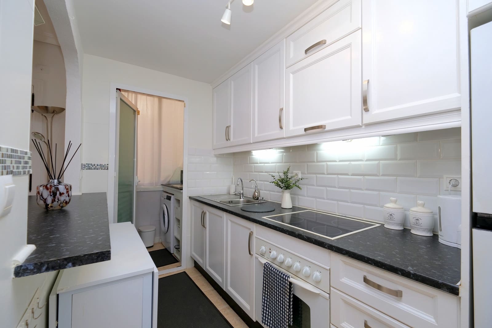 1 makuuhuone Huoneisto myytävänä paikassa Playa Flamenca mukana uima-altaan - 135 000 € (Ref: 9720295)