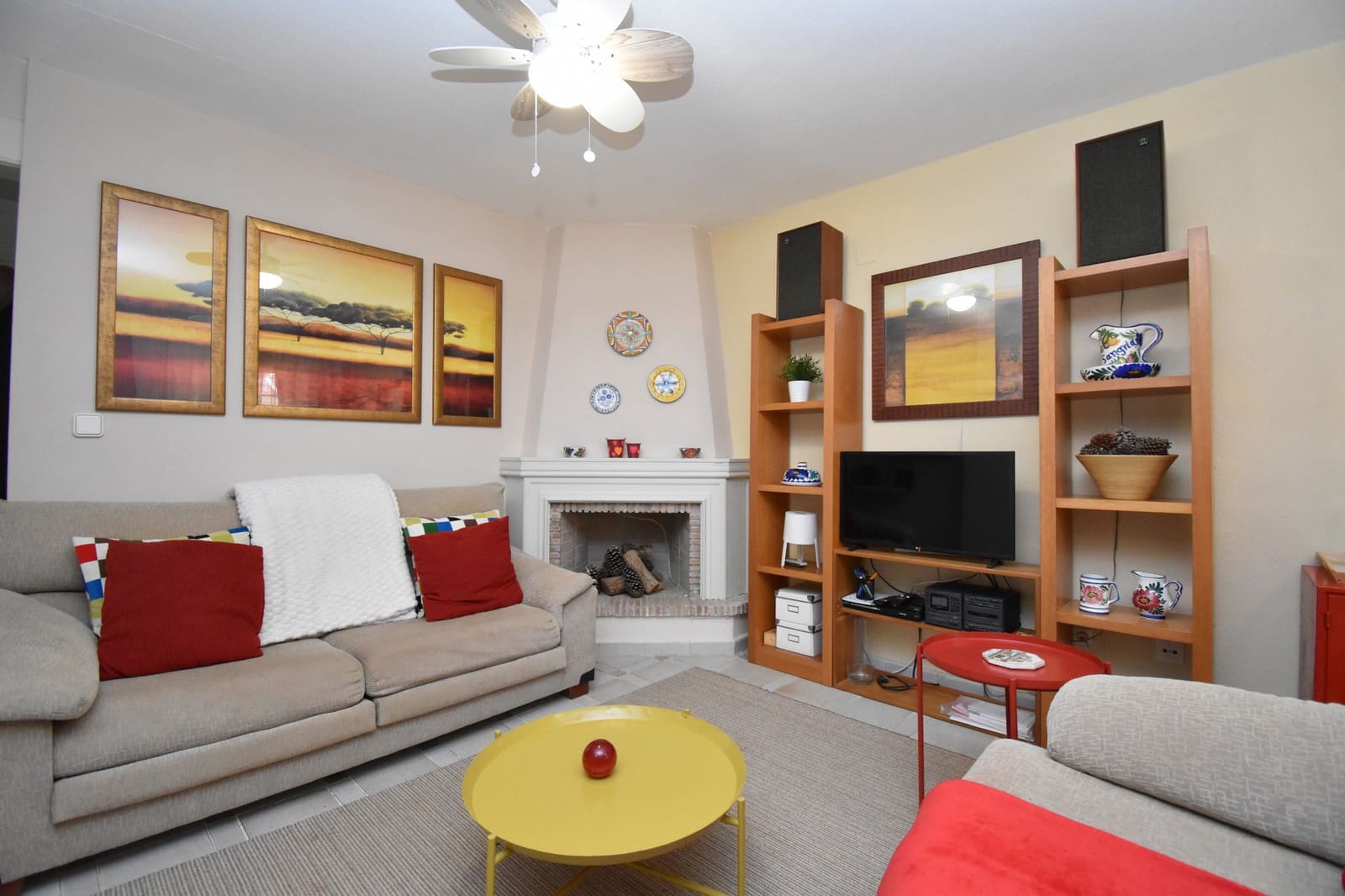 2 bedroom Bungalow for sale in Villamartin with pool - € 219,999 (Ref: 9738030)