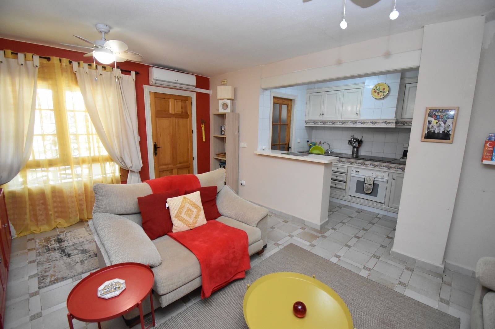 2 bedroom Bungalow for sale in Villamartin with pool - € 219,999 (Ref: 9738030)