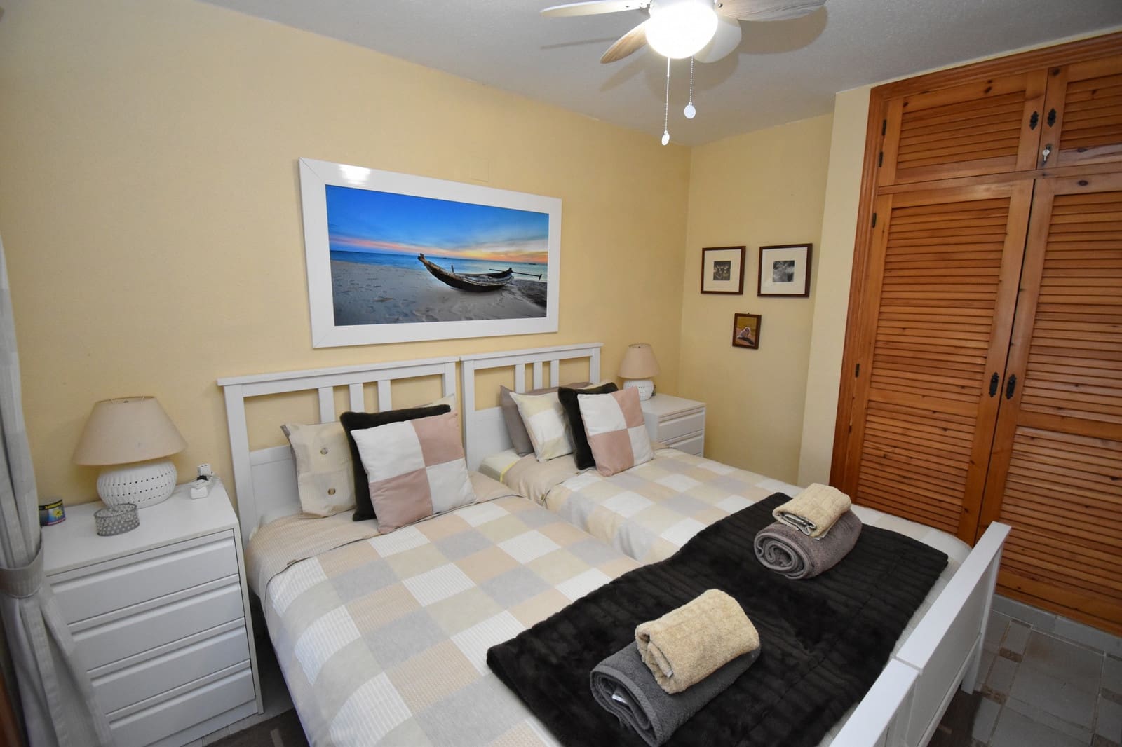 2 bedroom Bungalow for sale in Villamartin with pool - € 219,999 (Ref: 9738030)