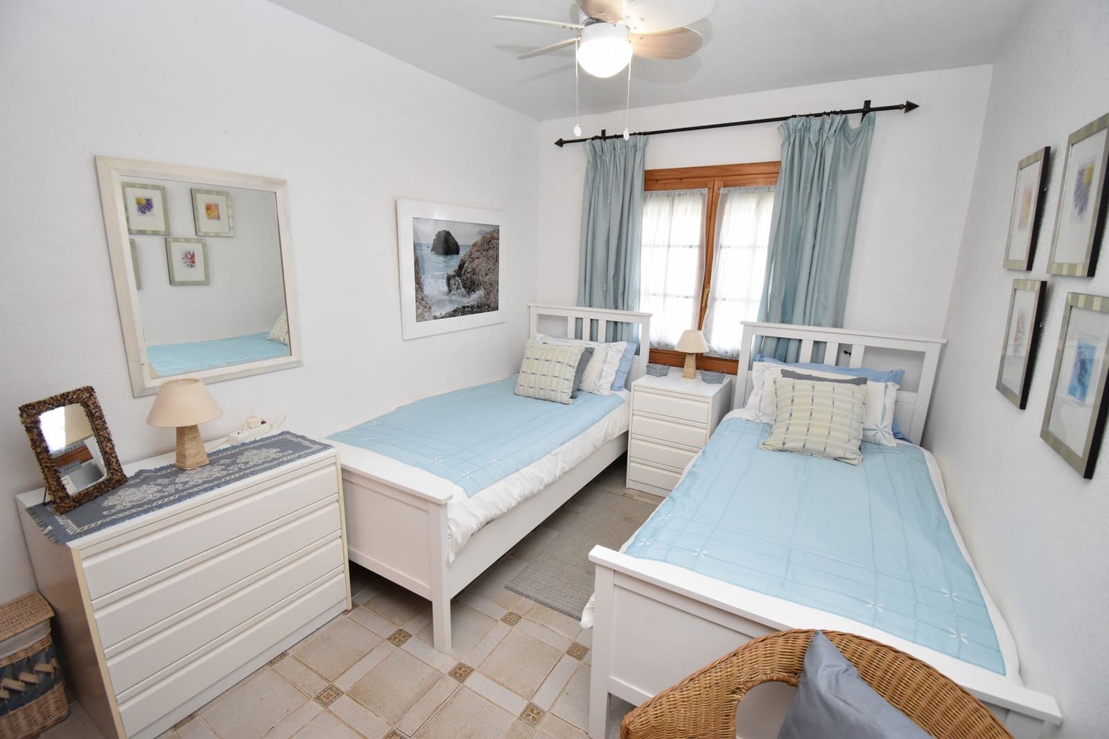 2 bedroom Bungalow for sale in Villamartin with pool - € 219,999 (Ref: 9738030)